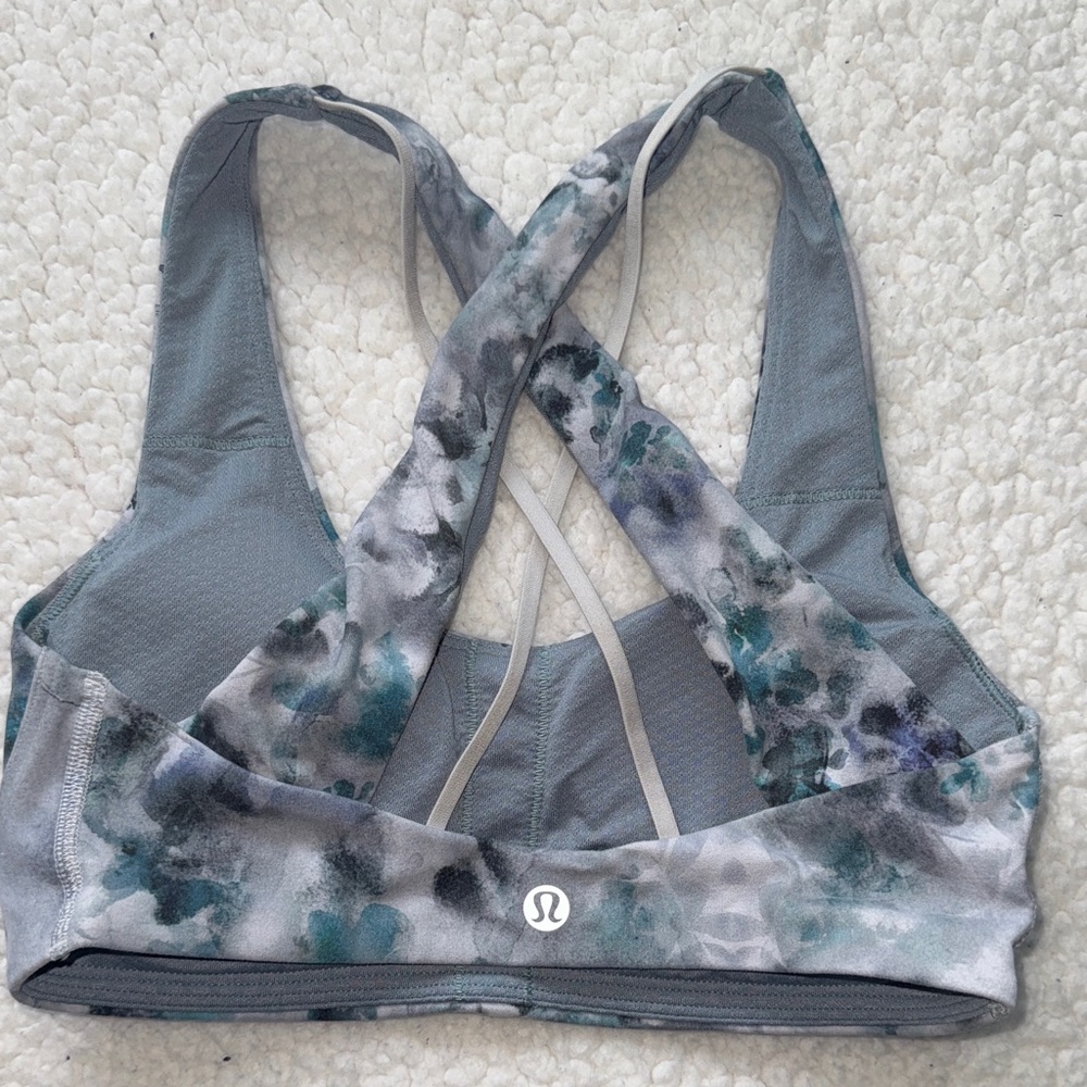 lululemon athletica Crossback Sports Bra - Gray and Blue Pattern
